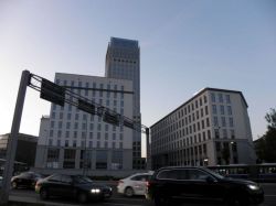 Rondo Mogilskie w Krakowie nieopodal sądów i prokuratur w Krakowie